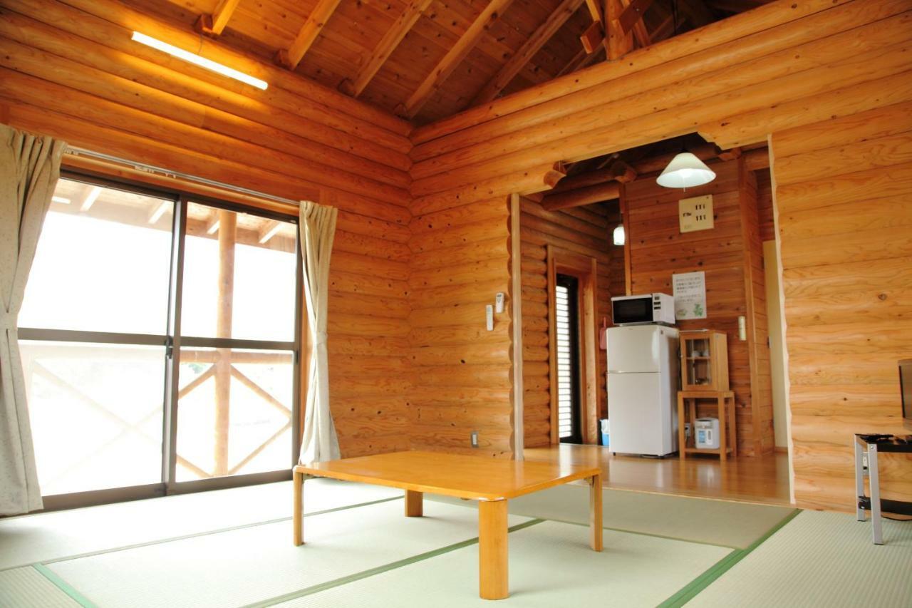 美濃田の淵キャンプ村 Hotel Higashimiyoshi Eksteriør billede